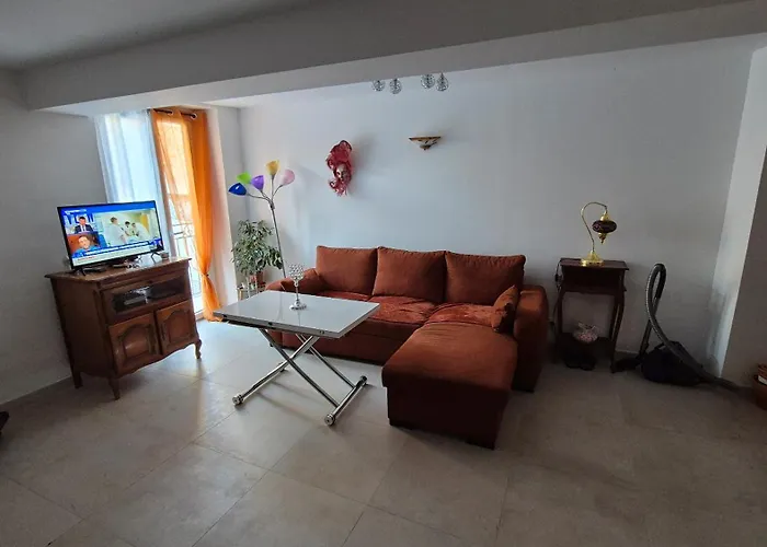 Maison De Village 6 Personnes