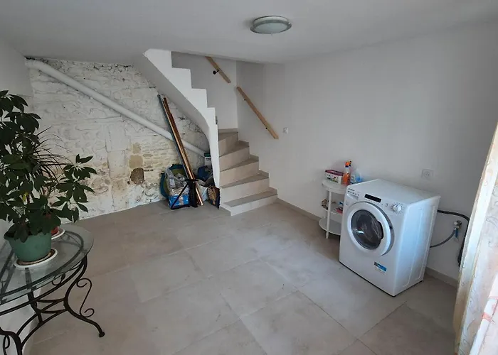 Maison De Village 6 Personnes